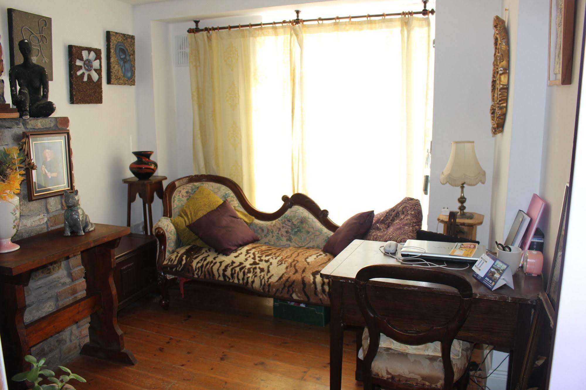 Artists House 호텔 킨세일 외부 사진